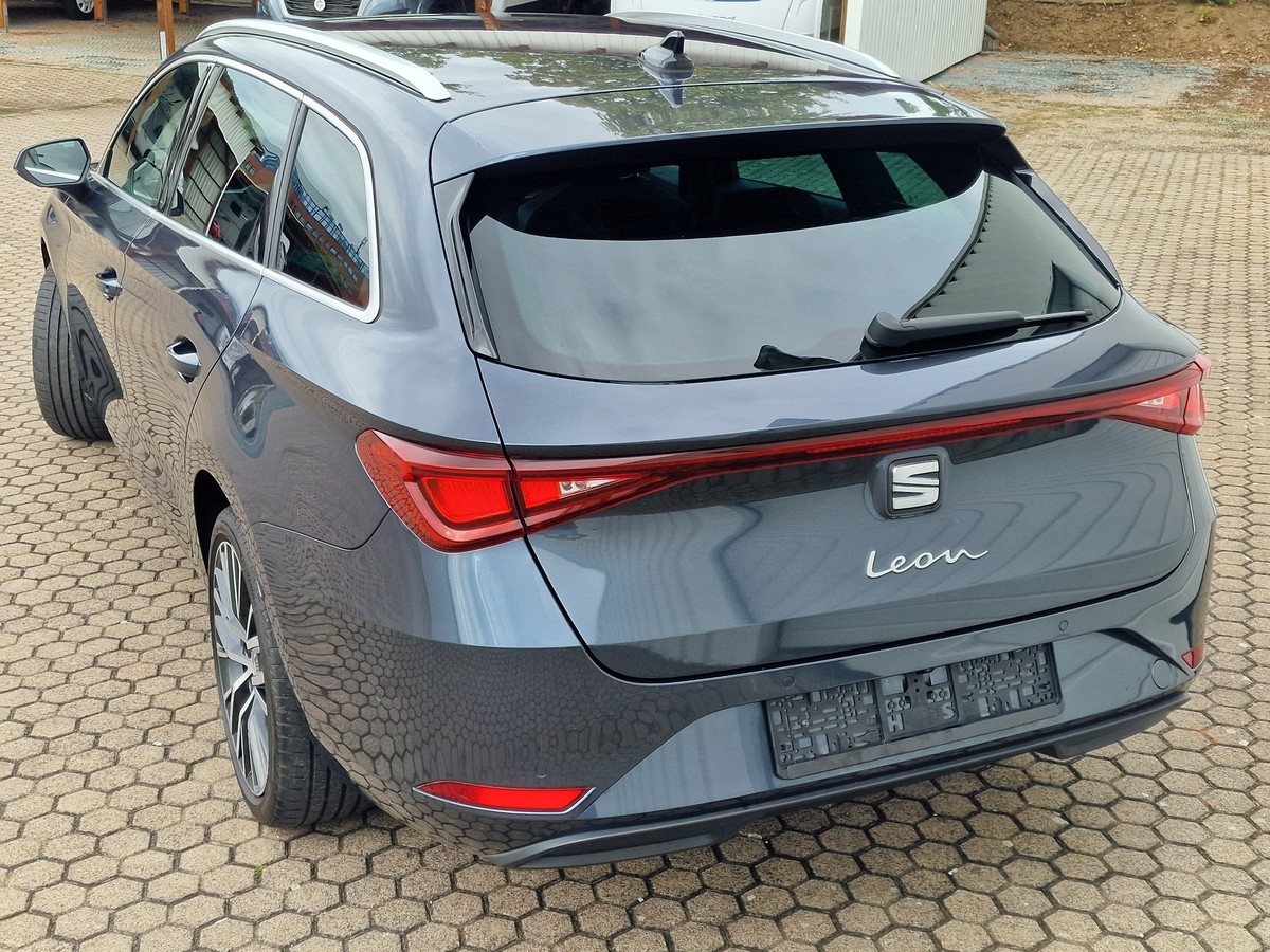 Seat Leon  ST*TSI Xcellence*Navi*LED*ACC*18 Zoll*R-Cam