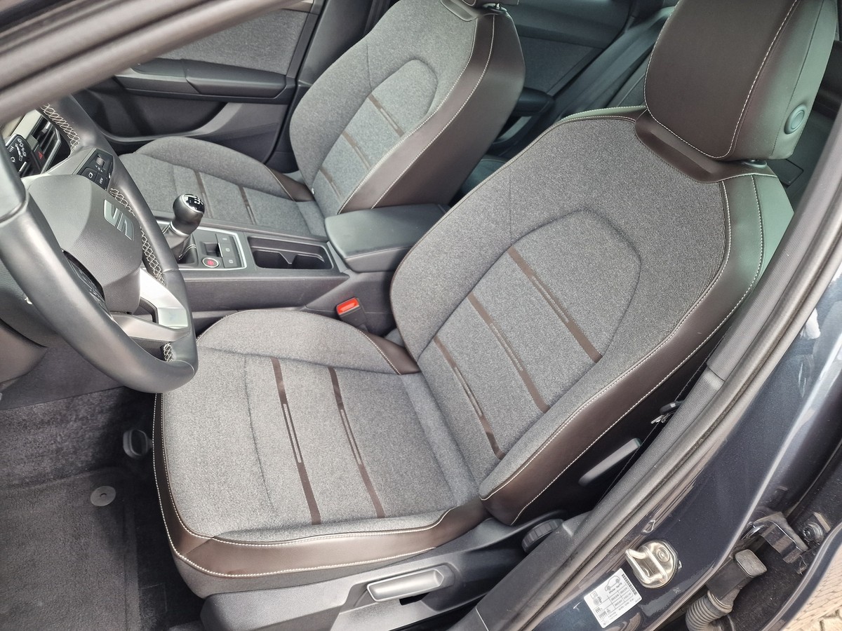 Seat Leon  ST*TSI Xcellence*Navi*LED*ACC*18 Zoll*R-Cam