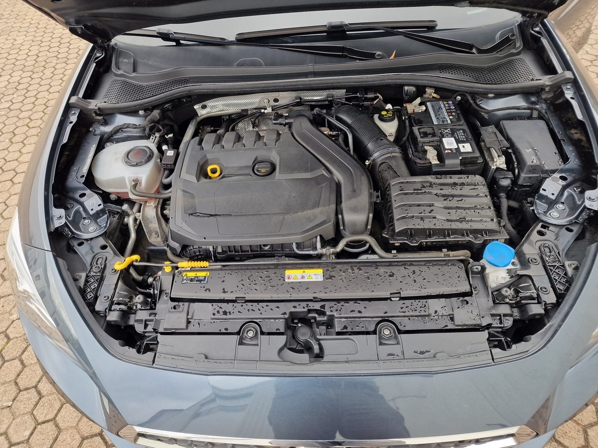 Seat Leon  ST*TSI Xcellence*Navi*LED*ACC*18 Zoll*R-Cam