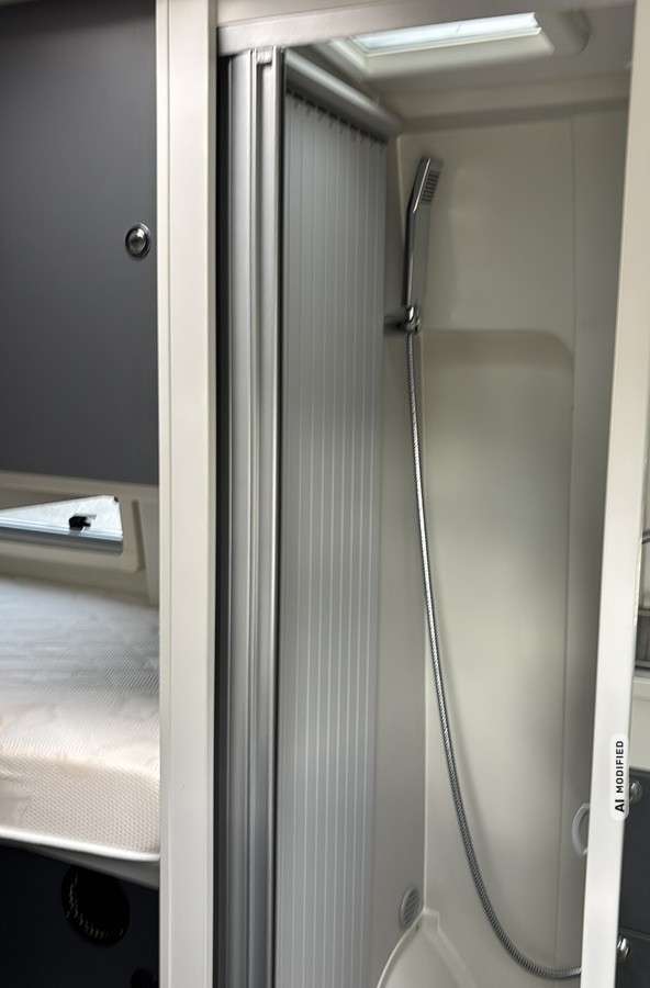 Ahorn Van 620 *RFK*KLIMA*MARKISE*LADEBOOSTER