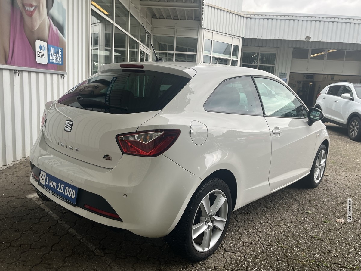 Seat Ibiza SC 1.0 TSI FR ECO NAVI KLIMA ALU PDC MFL W-PAKET SHZ
