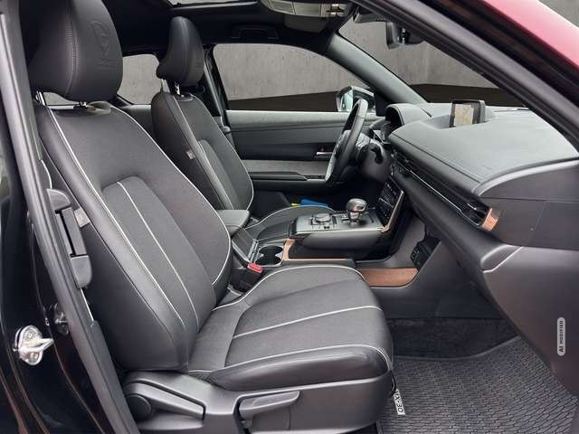 Mazda MX-30 EDITION R ++GSD+Matrix-LED+BOSE++