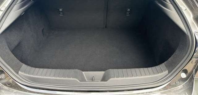 Mazda 3 TAKUMI 140 PS +LEDER+MATRIX-LED+BOSE+