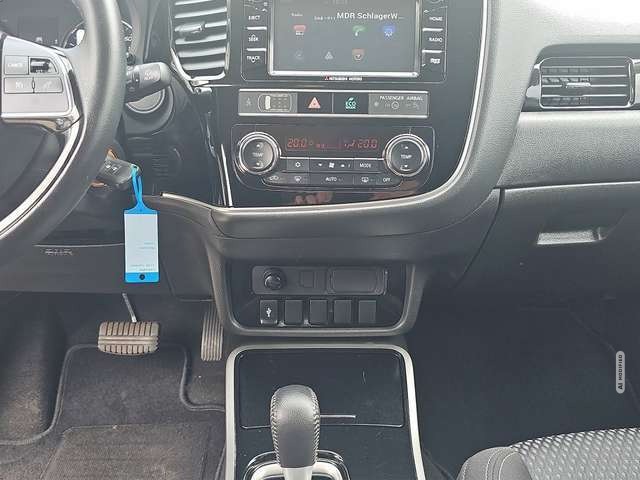 Mitsubishi Outlander ++SHZ+Tempomat+Kamera++