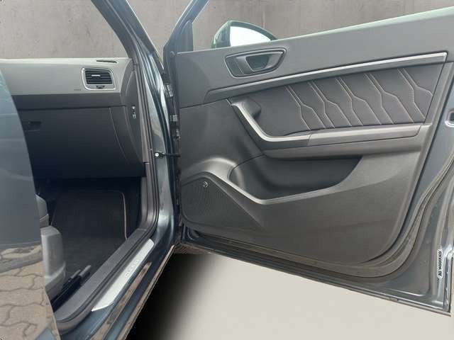 Cupra Ateca ++Panorama+LED+AHK+360°++