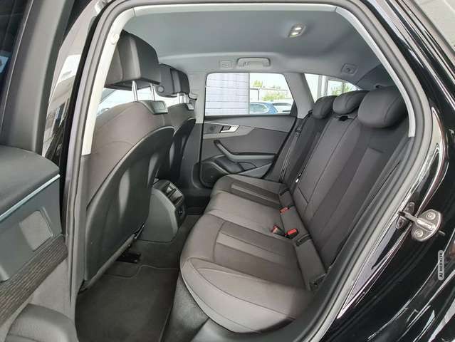 Audi A4 45 TFSI quattro, LED, Navi, Scheckheft, unfallfrei