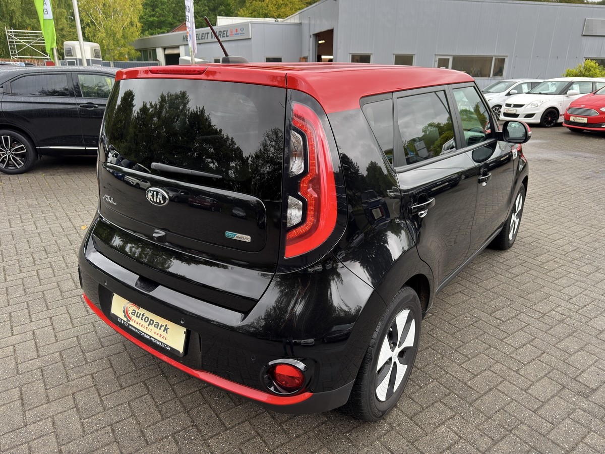 Kia Soul EV Play