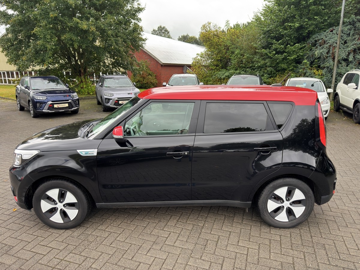 Kia Soul EV Play