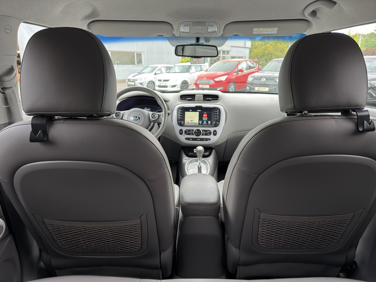 Kia Soul EV Play