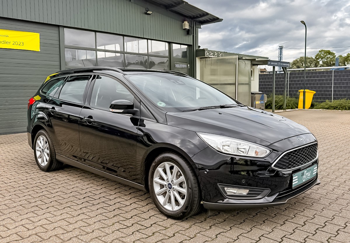 Ford Focus 1.5 TDCi Trend SHZ Easy-Driver-Paket