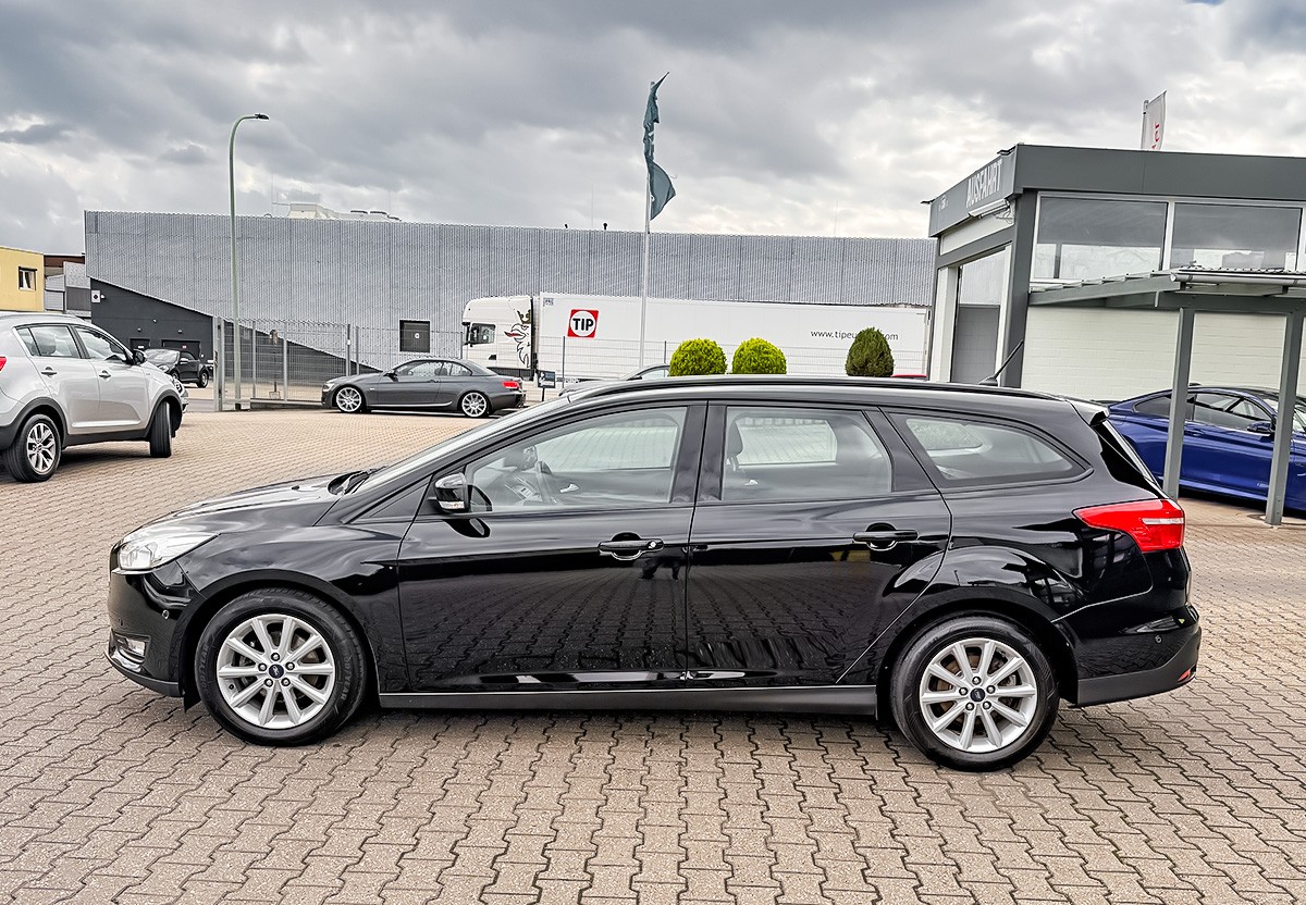 Ford Focus 1.5 TDCi Trend SHZ Easy-Driver-Paket