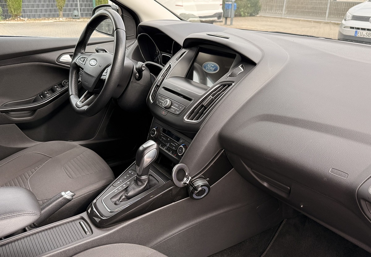 Ford Focus 2.0 TDCi Titanium SHZ RFK Navi