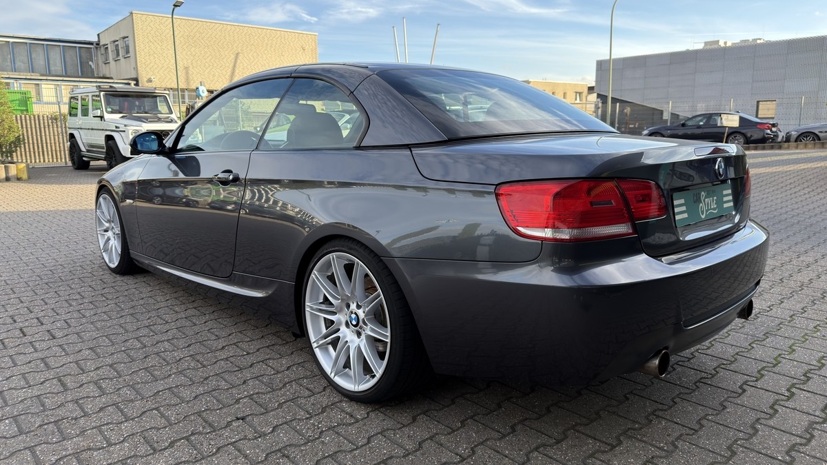 BMW 325i Cabrio M Sport Paket HiFi SHZ 19