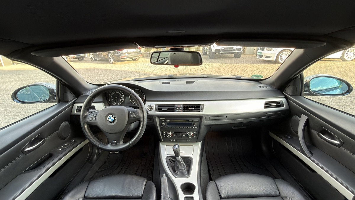 BMW 325i Cabrio M Sport Paket HiFi SHZ 19