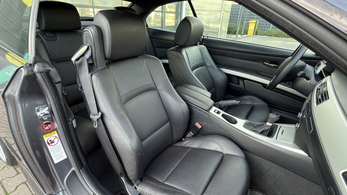 BMW 325i Cabrio M Sport Paket HiFi SHZ 19