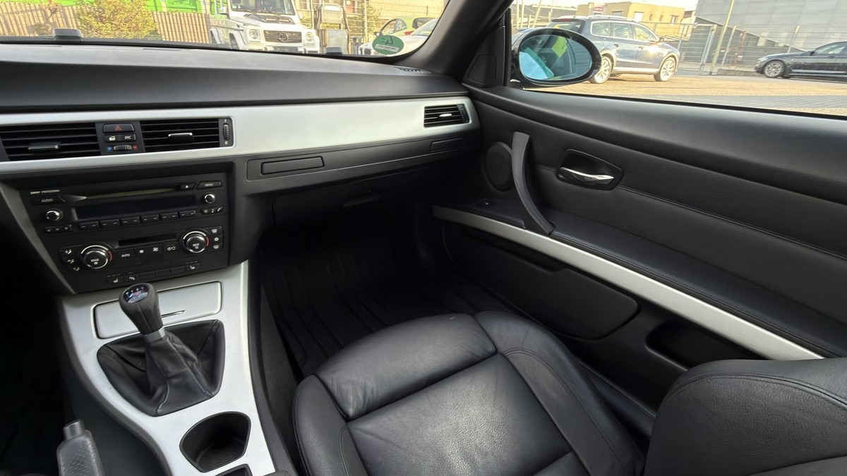BMW 325i Cabrio M Sport Paket HiFi SHZ 19