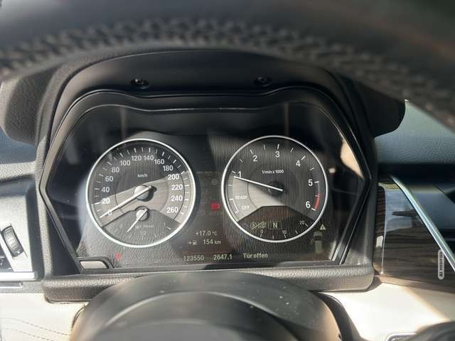 BMW 220 d Active Tourer Luxury Line ++Navi+LED+Kamera++