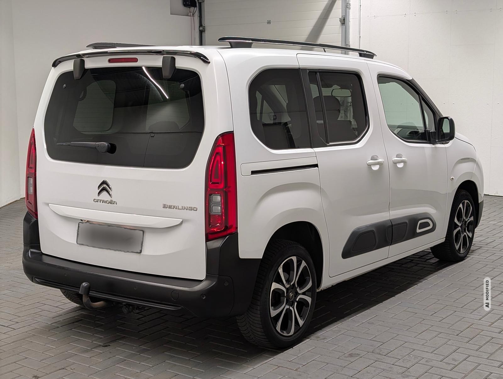 Citroën Berlingo Shine M Navi/ACC/HUD/AHK/Kam/DAB/17-LM