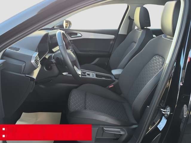 Seat Leon 2.0 TDI DSG FR LED NAVI PANO AHK