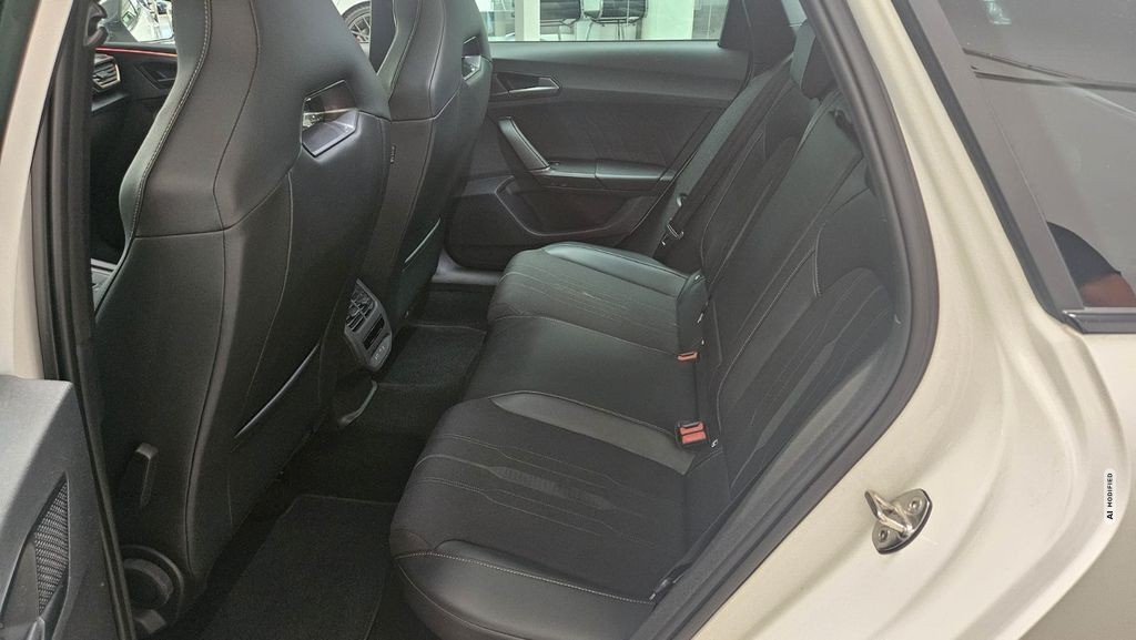Cupra Leon Sportstourer VZ e-Hybrid Navi Tempo AHK PDC