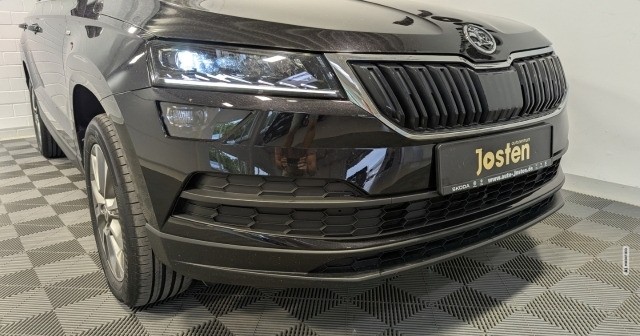 Skoda Karoq Clever 1.5 TSI DSG LED CarPlay Kessy DAB
