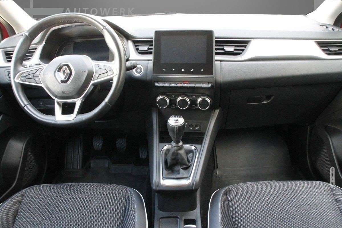 Renault Captur Techno Mild Hybrid 140