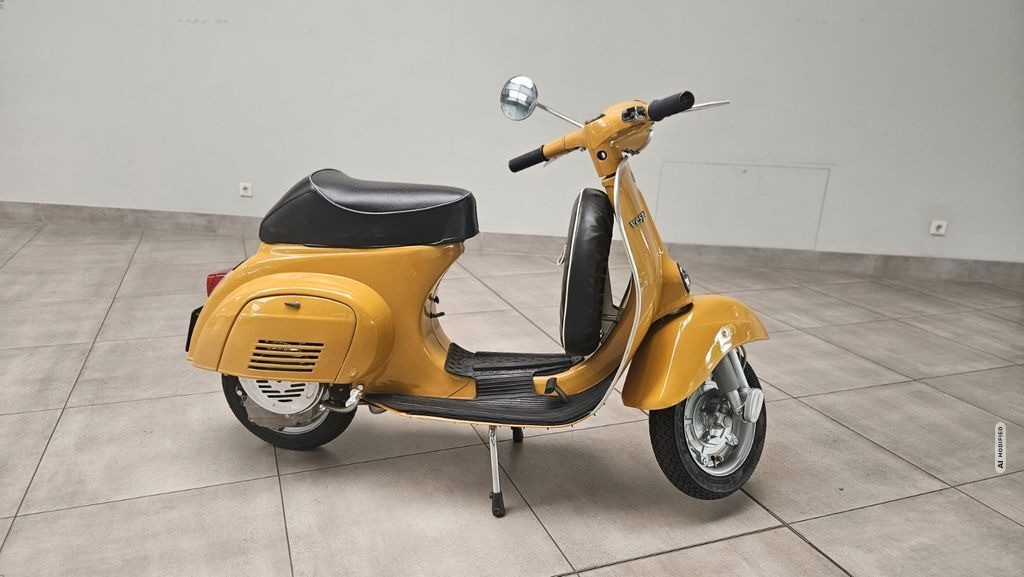 Vespa 50 N KOMPLETT RESTAURIERT