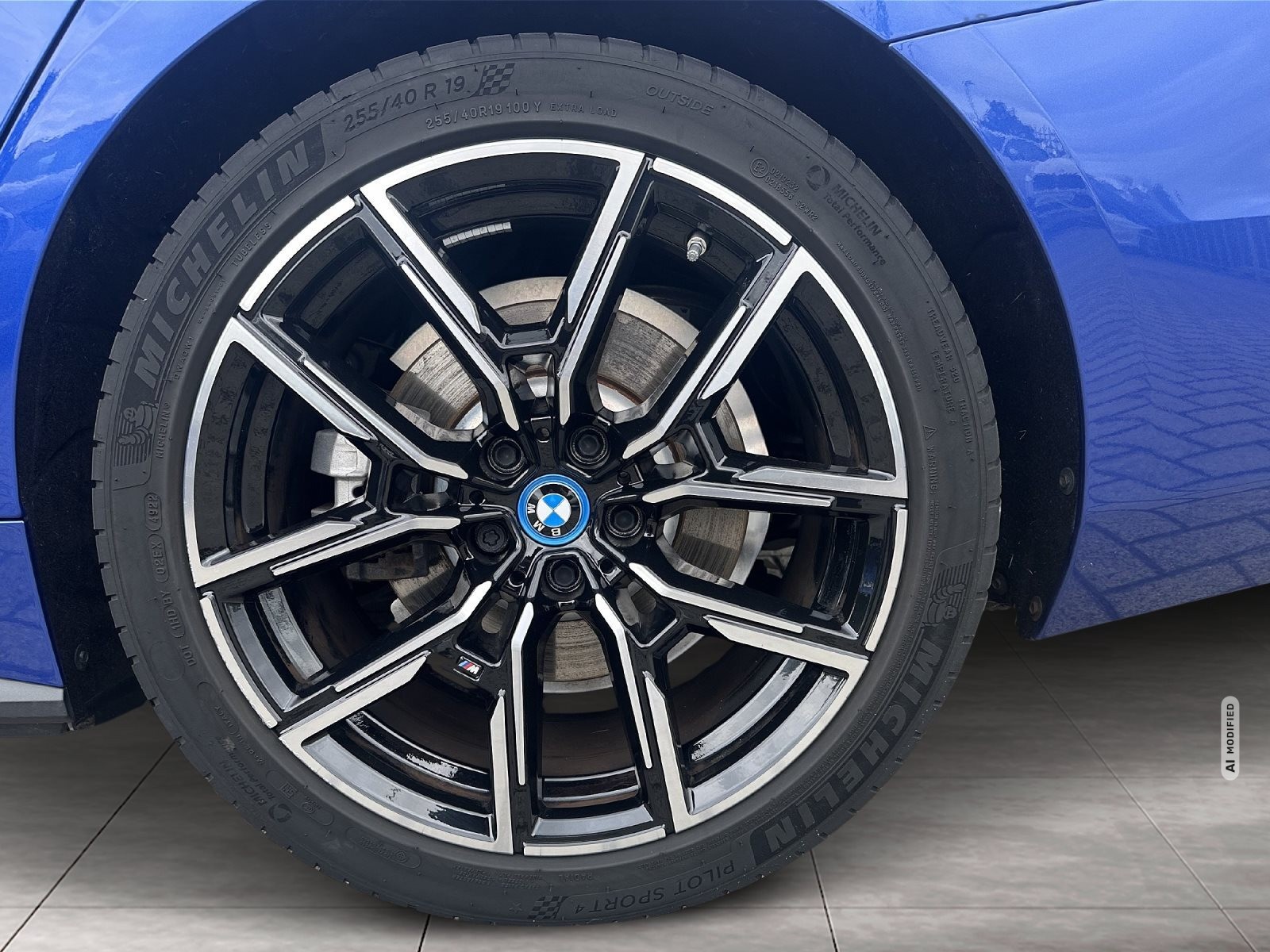 BMW i4 GRAN COUPÉ M SPORT LC PROF AHK GRA HIFI DAB PARKASSIST