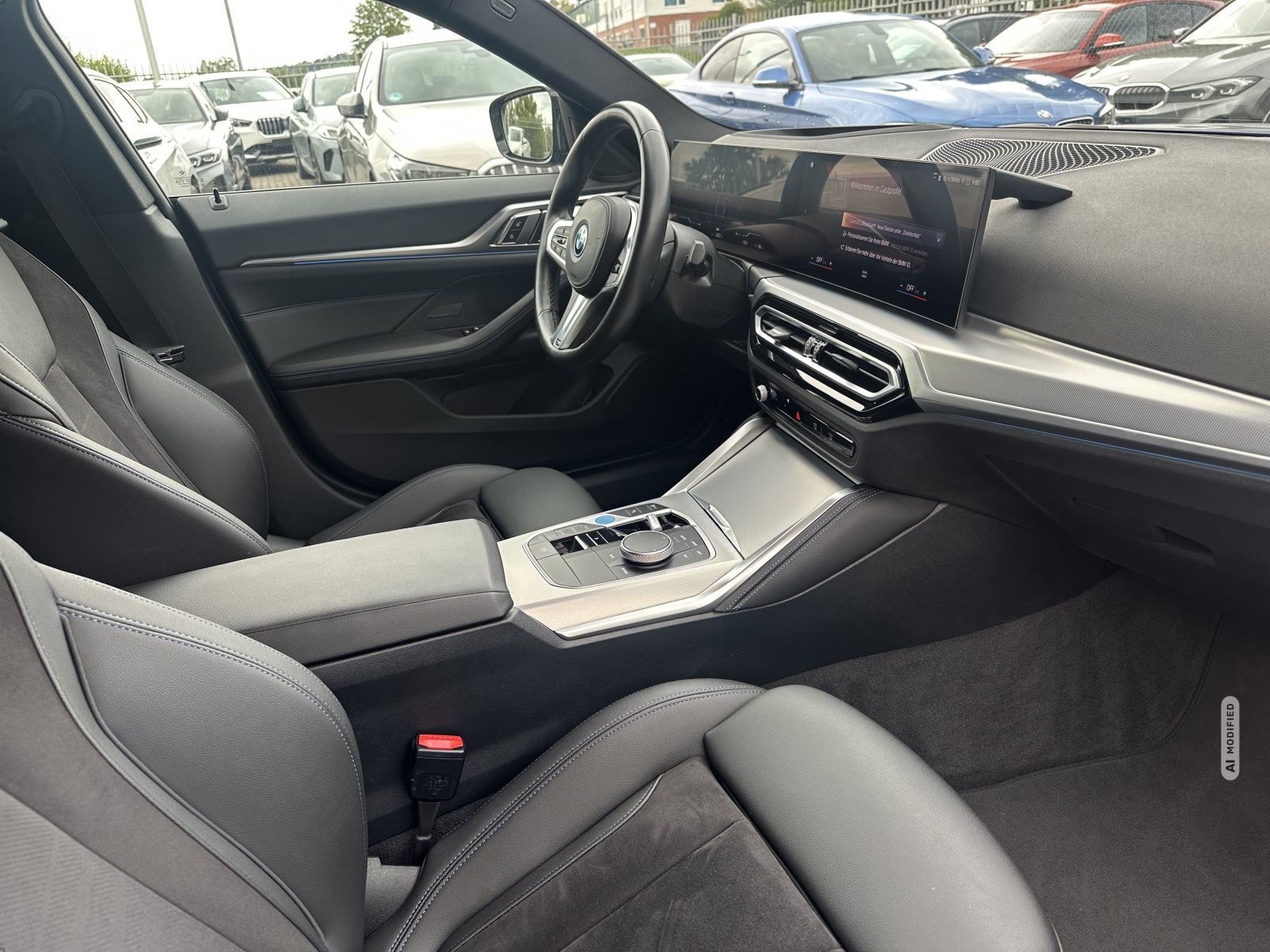 BMW i4 GRAN COUPÉ M SPORT LC PROF AHK GRA HIFI DAB PARKASSIST