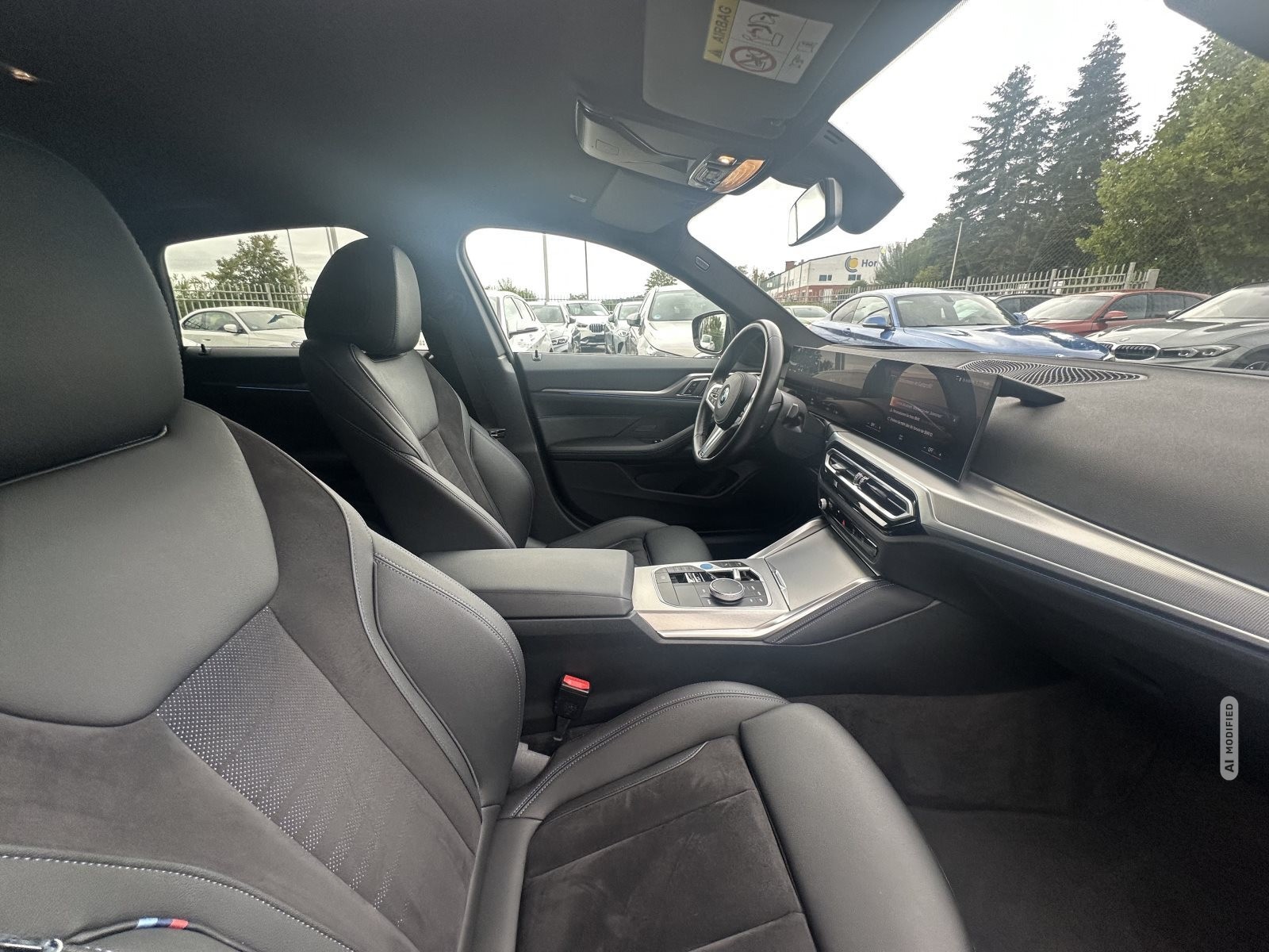 BMW i4 GRAN COUPÉ M SPORT LC PROF AHK GRA HIFI DAB PARKASSIST
