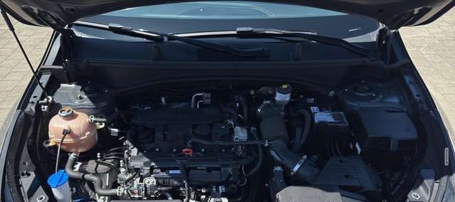 Kia Sportage 1.6 T-GDI Spirit AUTOMATIK / PANORAMA / ACC / NAVI