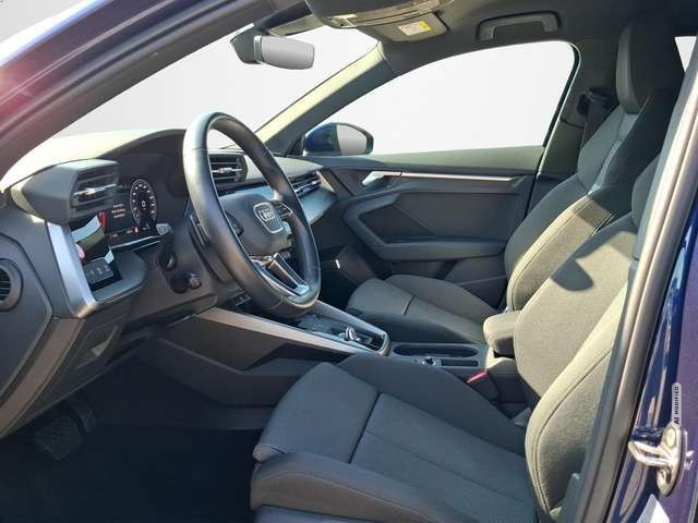 Audi A3 Sportback 35 TFSI S line S-TRONIC / AHK / MATRIX /