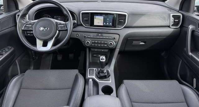 Kia Sportage 1.6 T-GDI Vision 2WD KLIMA / TEILLEDER / PANORAMA