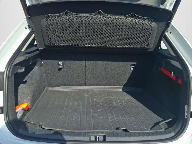 Skoda Scala 1.0 TSI Ambition CLIMATRONIC / NAVI / LED / SITZHE