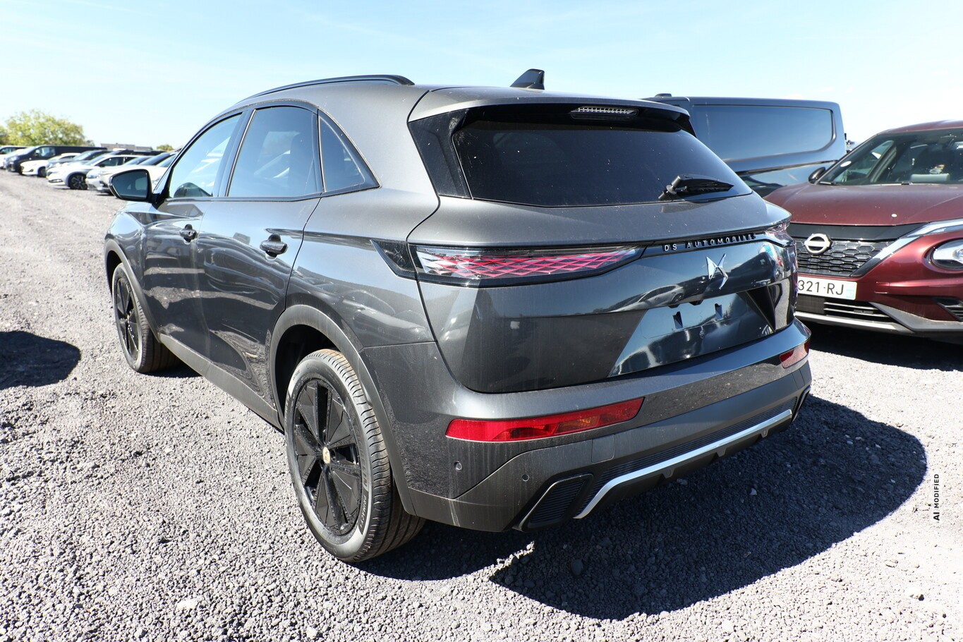 DS Automobiles DS7 Crossback DS7 Perf. Line eHK 360° ACC eSitze SHZ Nav LED