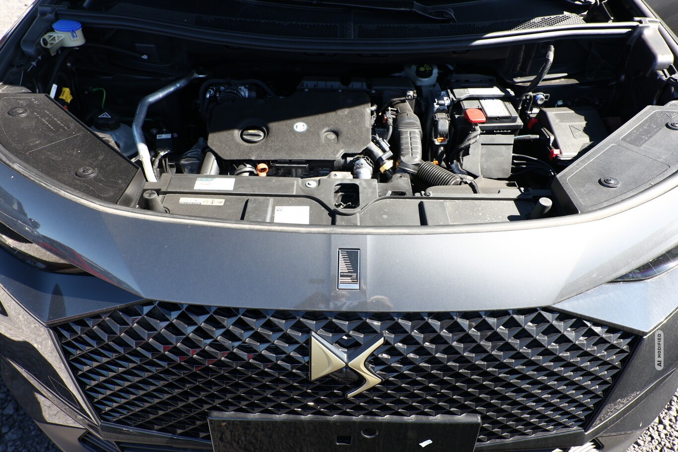 DS Automobiles DS7 Crossback DS7 Perf. Line eHK 360° ACC eSitze SHZ Nav LED