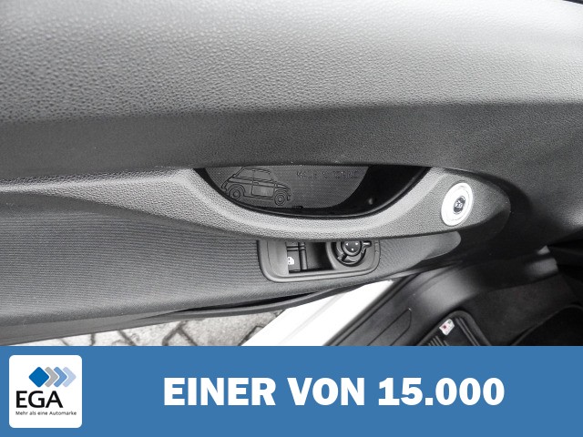 Fiat 500e Memory Sitze Apple CarPlay Android Auto Klimaautom Fahrerprofil DAB Ambient