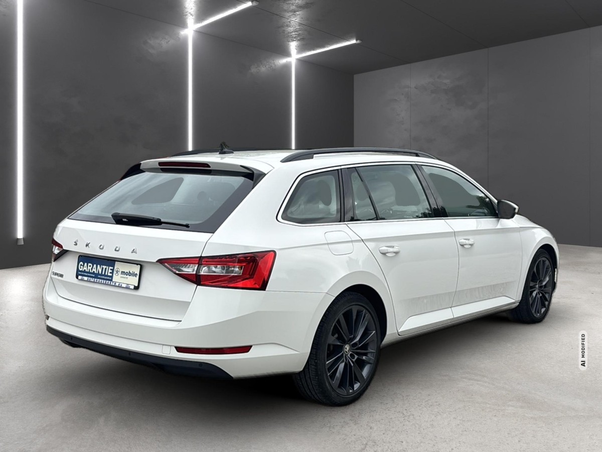 Skoda Superb Combi 2.0 TDI Ambition *LED*NAVI*KLIMA