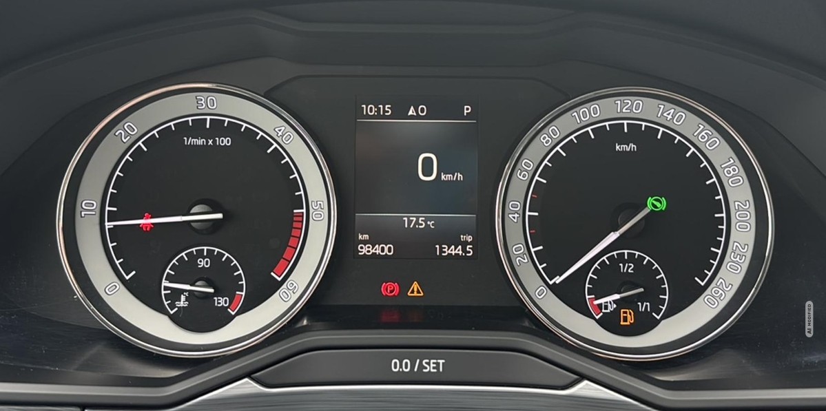 Skoda Superb Combi 2.0 TDI Ambition *LED*NAVI*KLIMA