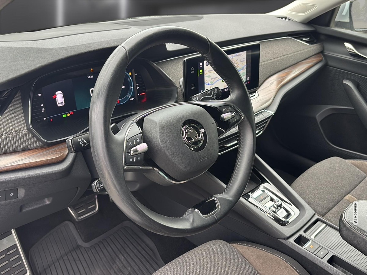 Skoda Octavia Combi 2.0 TDI DPF Scout 4x4 *LED*SHZ*LRH*NAVI*KLIMA