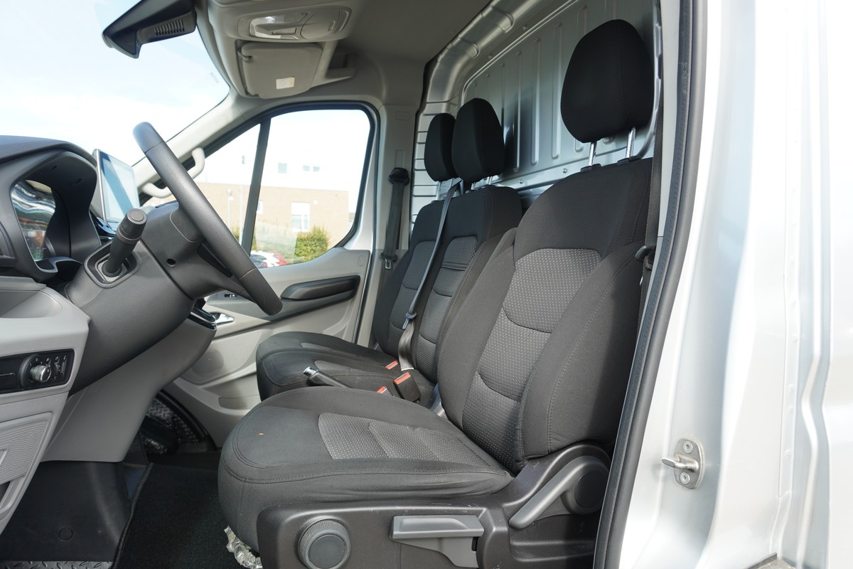 Maxus Deliver 9  2.0 Transporter L3H2 LUXURY LED Kamera 