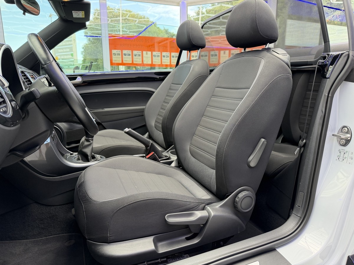 Volkswagen Beetle Cabriolet 1.4 TSI BMT R-Line 
