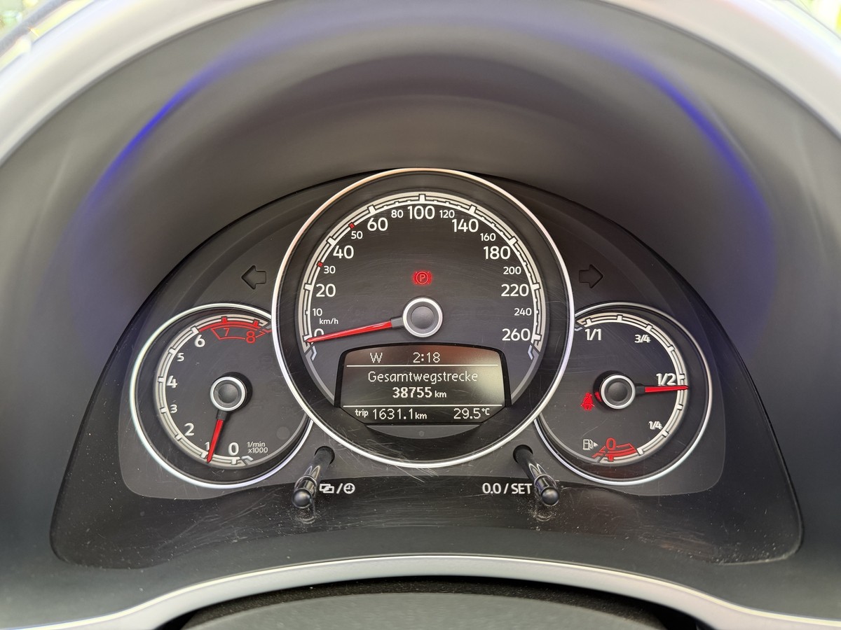 Volkswagen Beetle Cabriolet 1.4 TSI BMT R-Line 