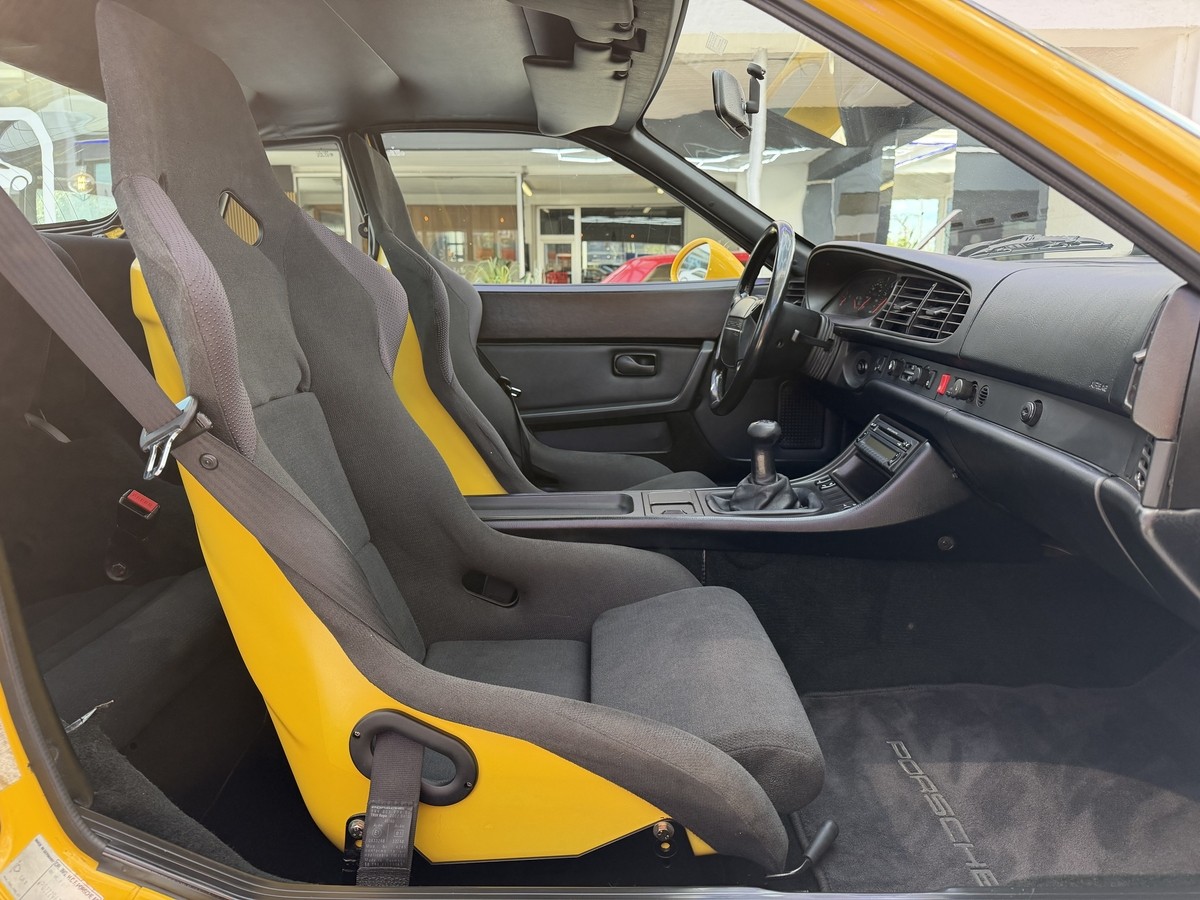 Porsche 968 968 CS 