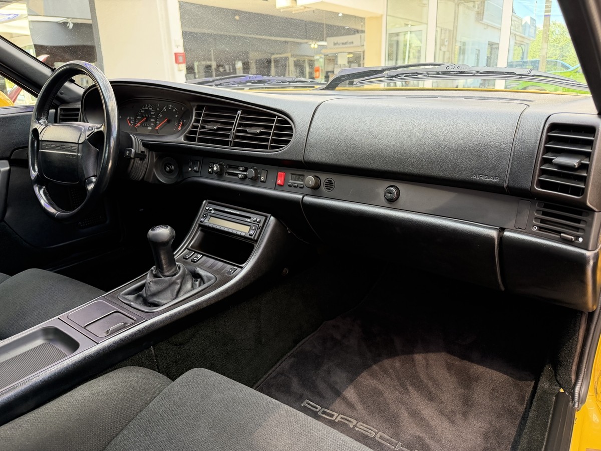Porsche 968 968 CS 