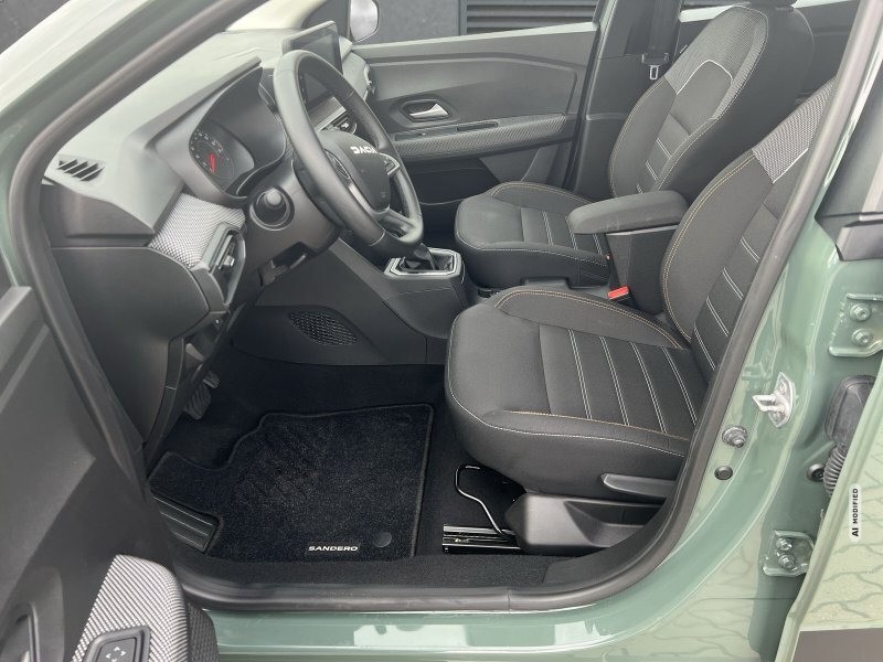 Dacia Sandero TCe 90 CVT Expression SHZ+ALU+RFK
