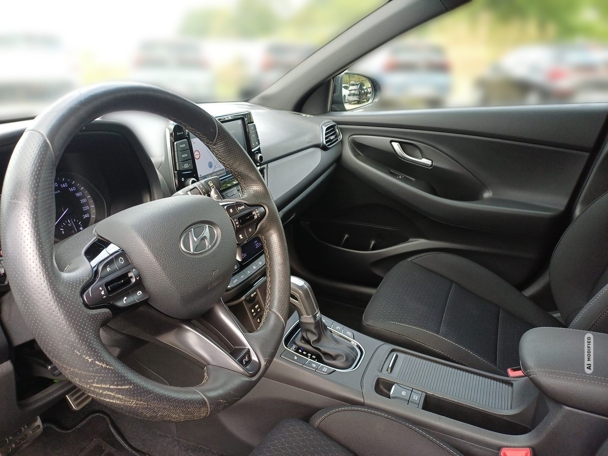 Hyundai i30 1.4 T-GDI N-Line Navi Sitzh. App Spurh. DAB 