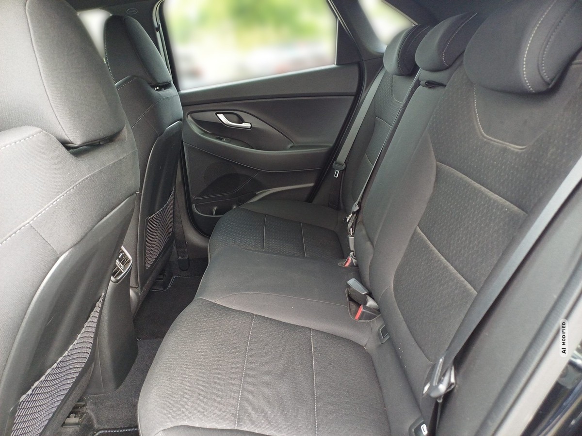 Hyundai i30 1.4 T-GDI N-Line Navi Sitzh. App Spurh. DAB 