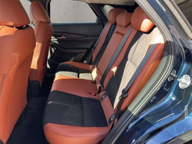 Mazda CX-30 NAGISA ++Bose+Teilleder++