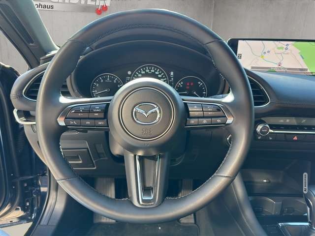 Mazda 3 EXCLUSIVE ++Matrix+360°Kamera++